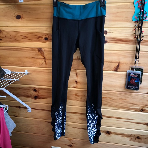 Lululemon Speed Tight IV Lights Out - Picture 1 of 5